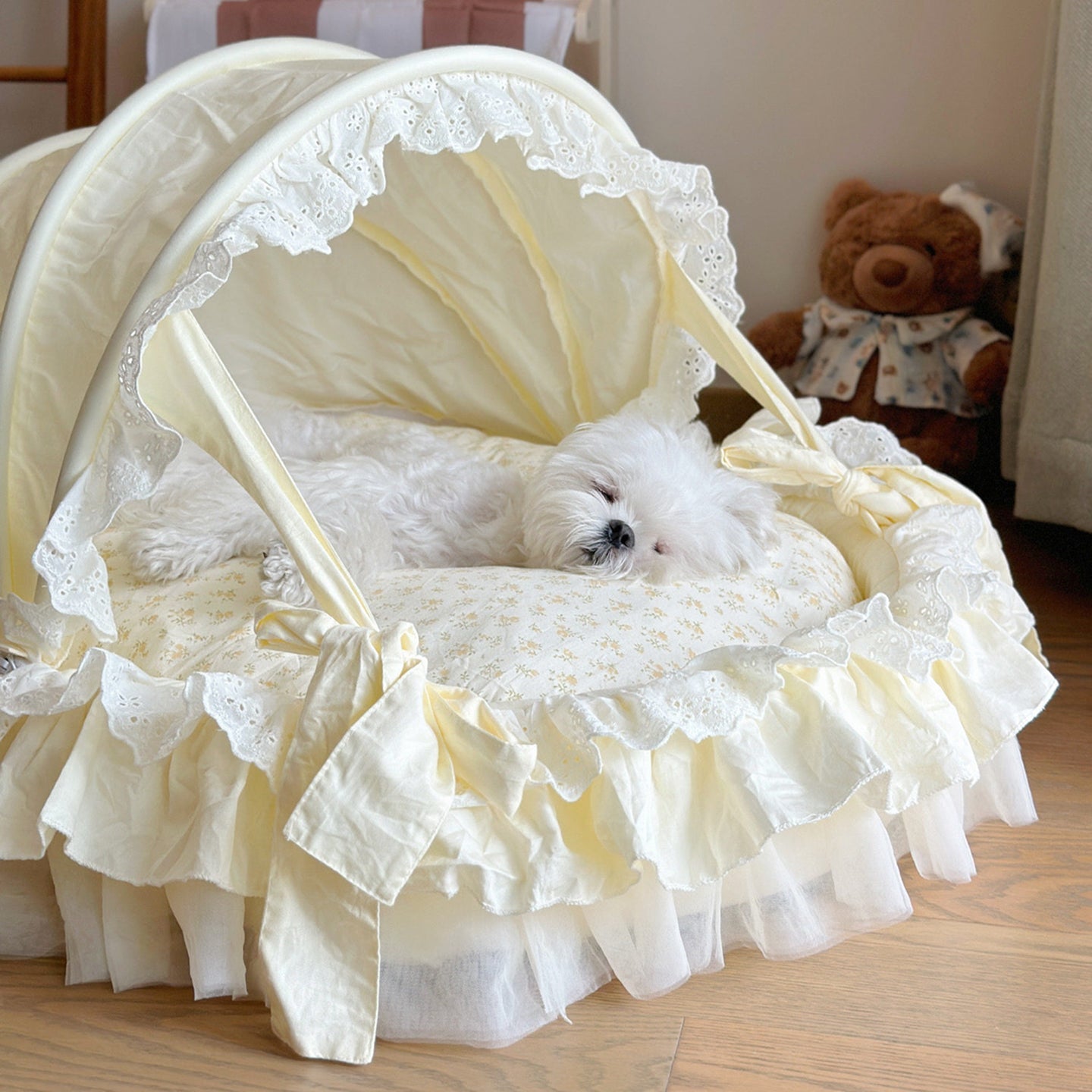 Cute Princess Style Pet Cradle Bed