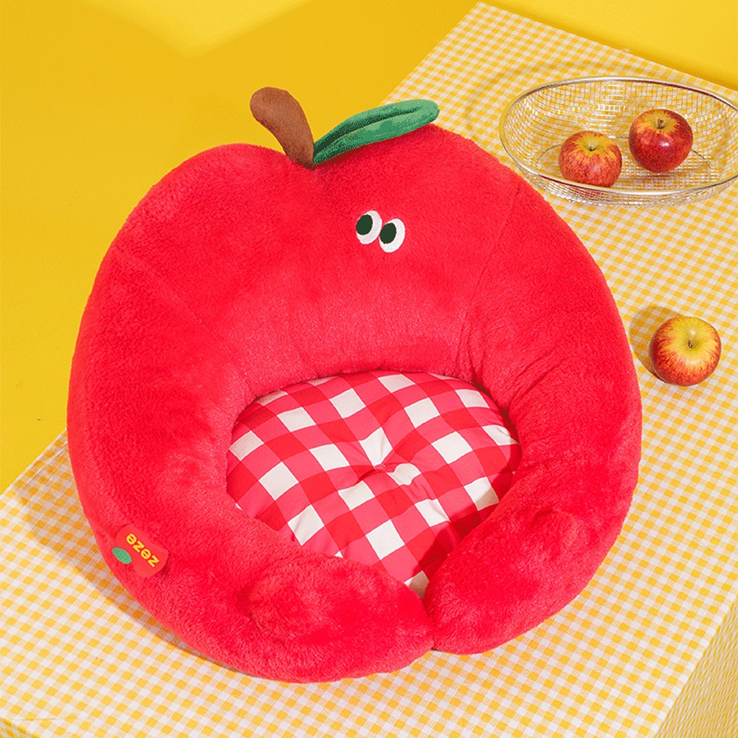 Cute Apple/Pear Shaped Pet Bed