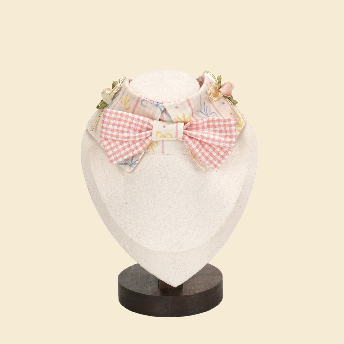 Cute Cream Style Pet Saliva Towel, Triangle Bandana Bib for Cats & Dogs